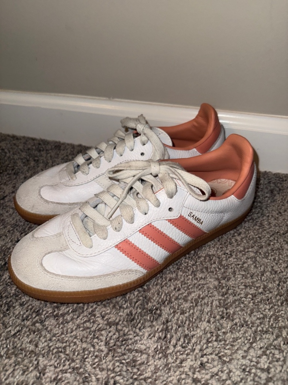 adidas White Sneakers with Coral Stripes and Gum Sole size 7